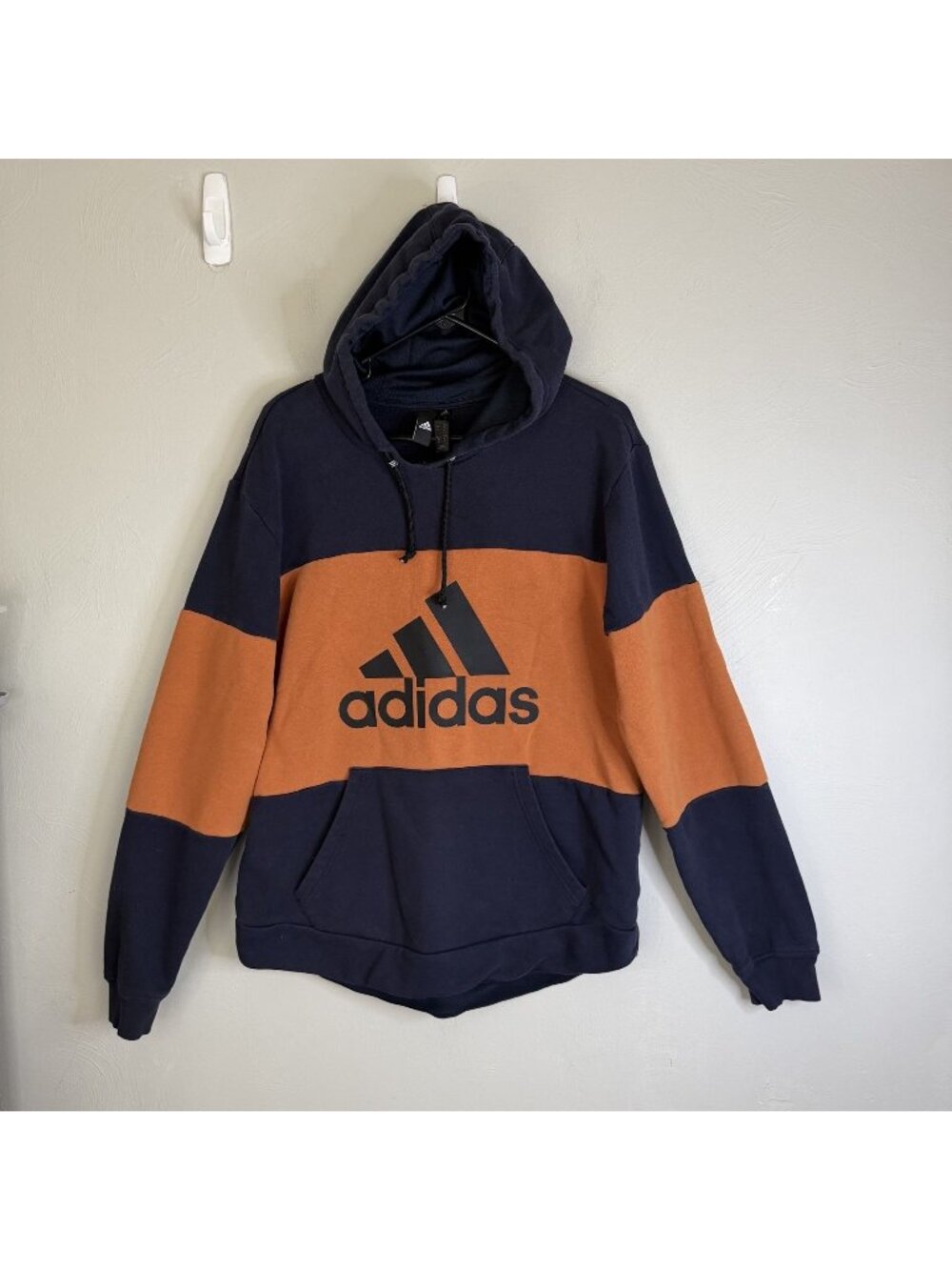 Adidas Fleece Hoodie Navy Orange M Pouch Pockets Graphic Logo Outdoors Comfy
